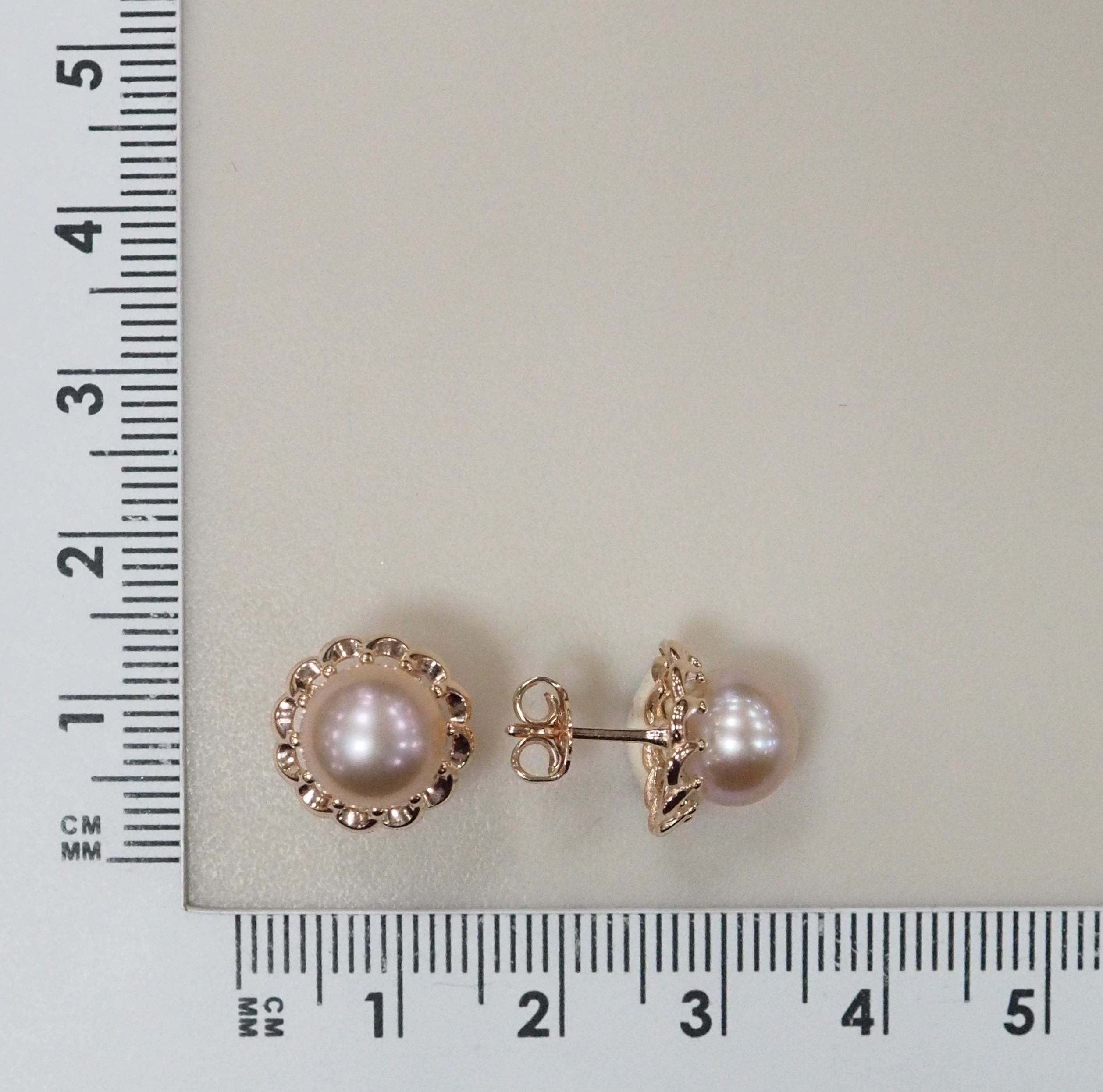 Серебряные серьги-пусеты с розовым жемчугом